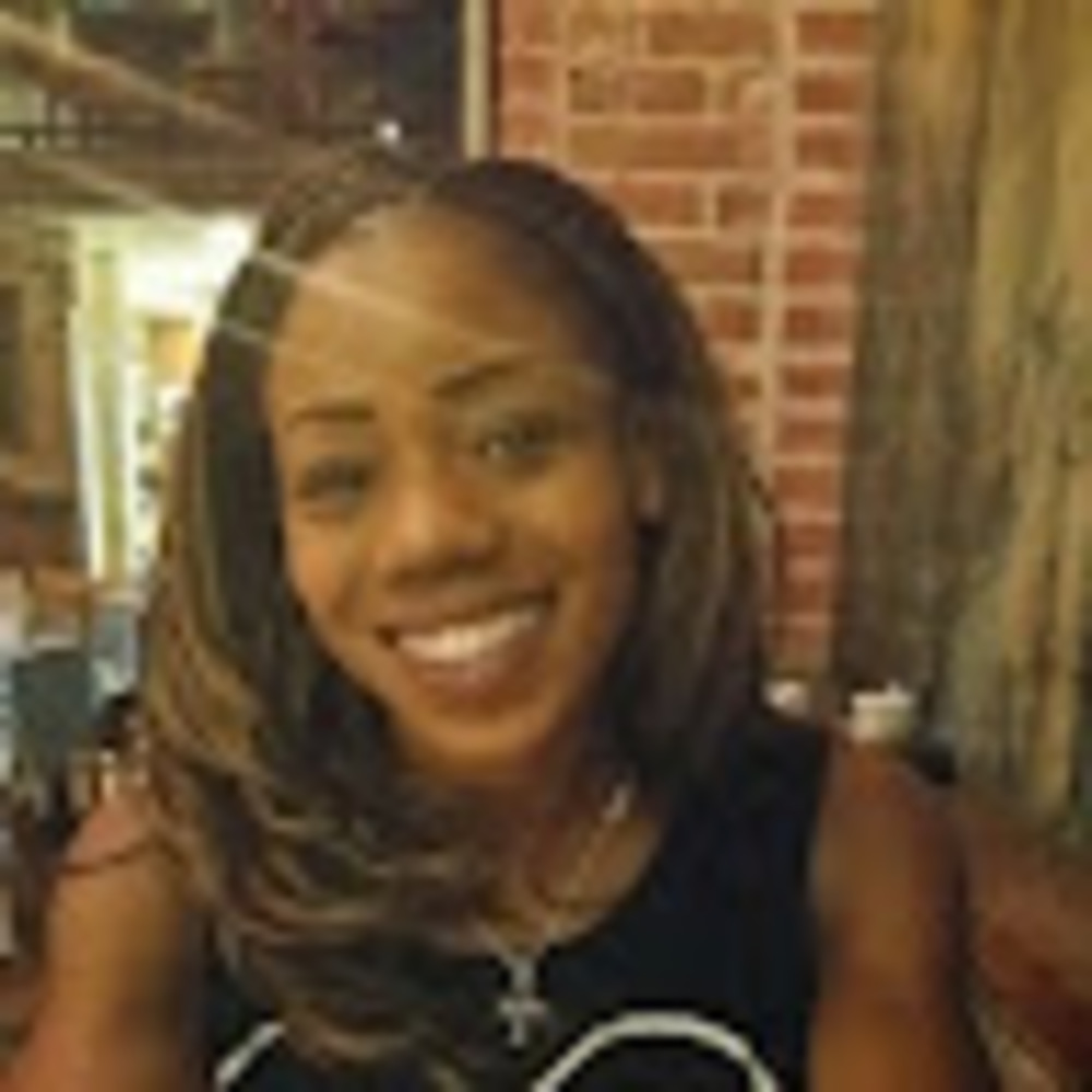 Meet your Posher, Janel